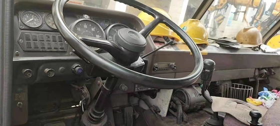Giappone Kato NK-250E NK-500E NK-800E 80T Gru camion Gru mobile QY25K QY25KA QY50KA QY50K QY70K QY70KA QY100K STC500 a Shanghai