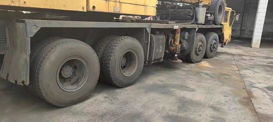 Giappone Kato NK-250E NK-500E NK-800E 80T Gru camion Gru mobile QY25K QY25KA QY50KA QY50K QY70K QY70KA QY100K STC500 a Shanghai