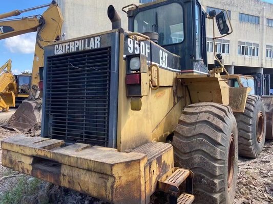 CAT950F Caricatore a ruote usato in buone condizioni di funzionamento e con energia elevata