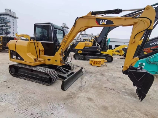 Escavatore usato CAT 305.5 306 con capacità di secchio di 0,31 m3 e peso della macchina di 6000 KG