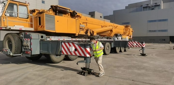 150000 kg Peso Liebherr LTM1300 Granata per tutti i terreni Tadano TG-1000E 100T 50T Granata mobile