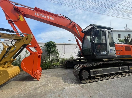 Escavatore usato Hitachi ZX210 con capacità di 0.45m3 e peso della macchina 21500 KG