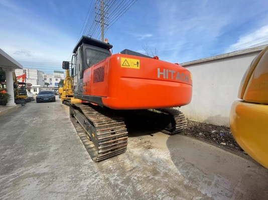 Escavatore usato Hitachi ZX210 con capacità di 0.45m3 e peso della macchina 21500 KG