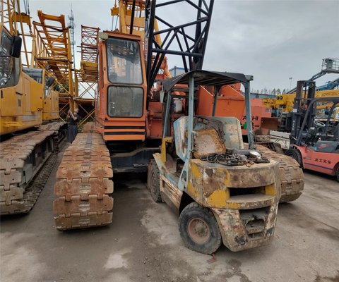 Operazioni di sollevamento fluide e sicure con gru da 50 tonnellate usate KH180