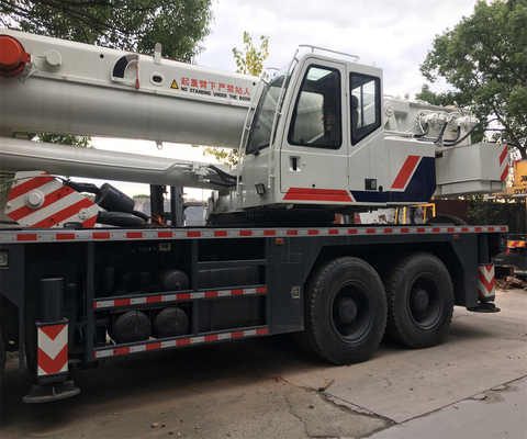 ZOOMLION QAY180 Gru camion gru mobile 70000 kg per il mercato cinese dell'edilizia