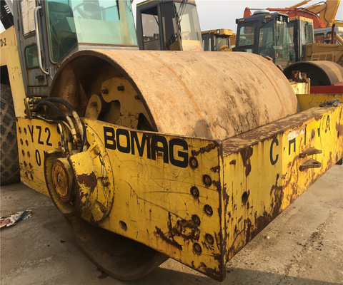 Rulli vibratori BW217D-2 Buone condizioni per la costruzione stradale Orari di lavoro 6001-8000
