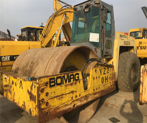 Rulli vibratori BW217D-2 Buone condizioni per la costruzione stradale Orari di lavoro 6001-8000