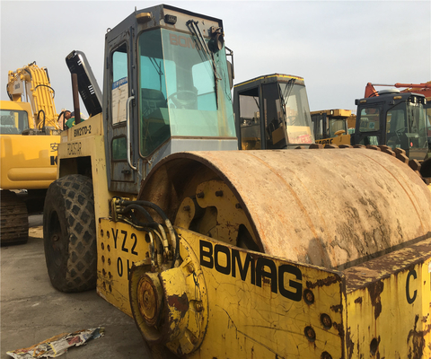 Rulli vibratori BW217D-2 Buone condizioni per la costruzione stradale Orari di lavoro 6001-8000