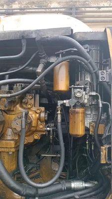 Perforazione a portata di mano con un impianto rotativo diesel per la perforazione di terra SOILME SM870 SR60 TH55