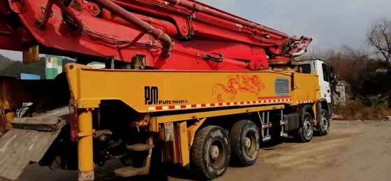 37M Camione pompa calcestruzzo con telaio Benzz Vol HOWO Camione tipper 25t 40t 6x4 8x4 Tipo