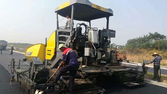 18000 kg Asfalto usato Dynapac SD3030 SD2503 SD2530 Modello XCM RP952 RP953 Paver