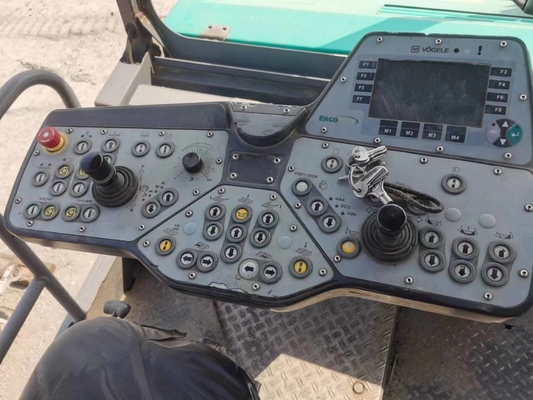 FPT Engine Vogel 1800-2L Paver di pianta con buone condizioni di lavoro