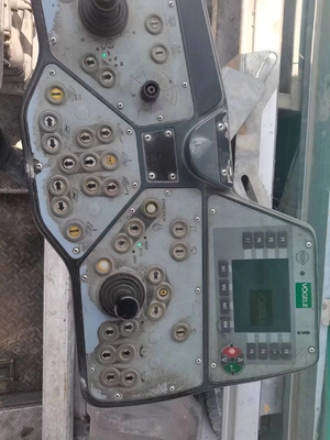 1800-2 Pavimentatore di asfalto usato per macchine da costruzione in buone condizioni di lavoro