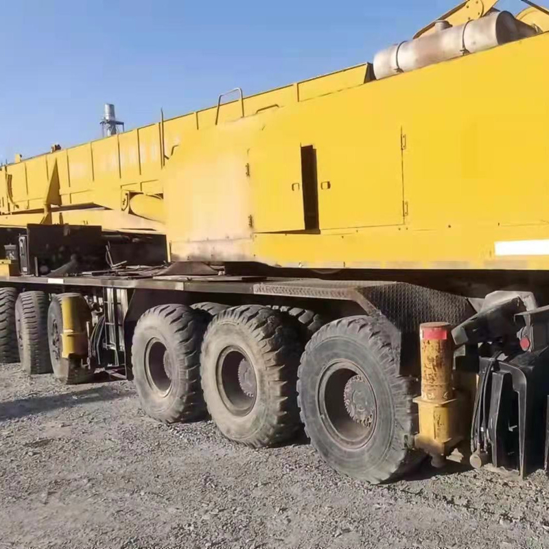 KYB cilindro idraulico utilizzato Kato NK-250E NK-500E NK-800E 80T gru camion a Shanghai