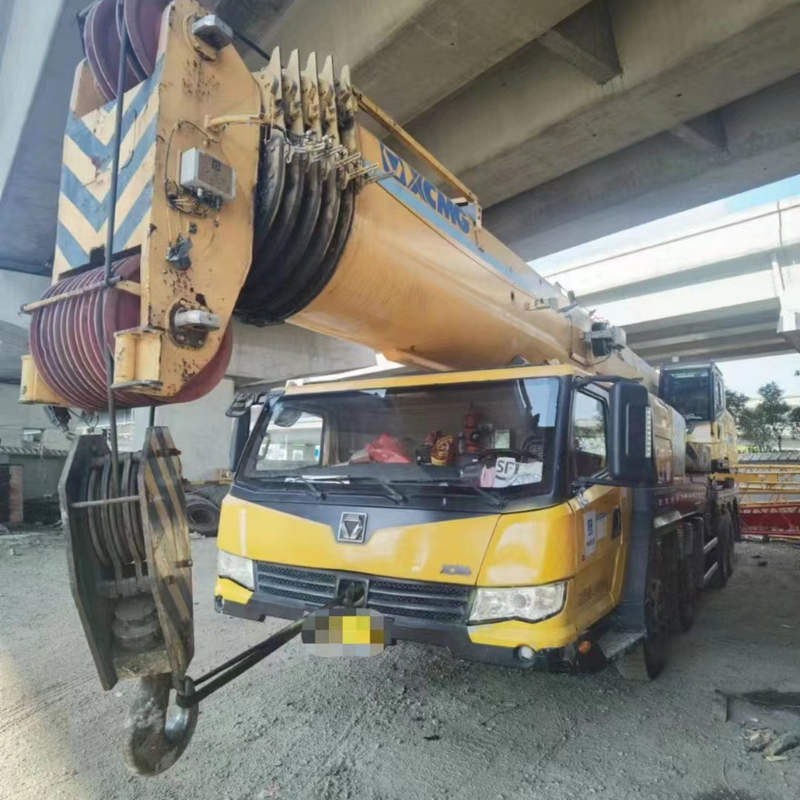 XCMG QY100K-II 100T 70t All Terrain Crane Il tuo miglior investimento per i benefici a lungo termine