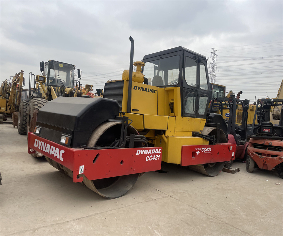Lavori di costruzione rotolo stradale usato CC421 CC211 CA301D CA30D con rotolo a doppio tamburo