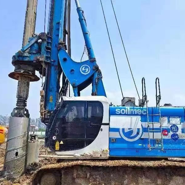 Max.70m profondità di perforazione Soilmec SR-75 SR-80C SR-65 SR-70 Used Rotary Rig R-516 R-622