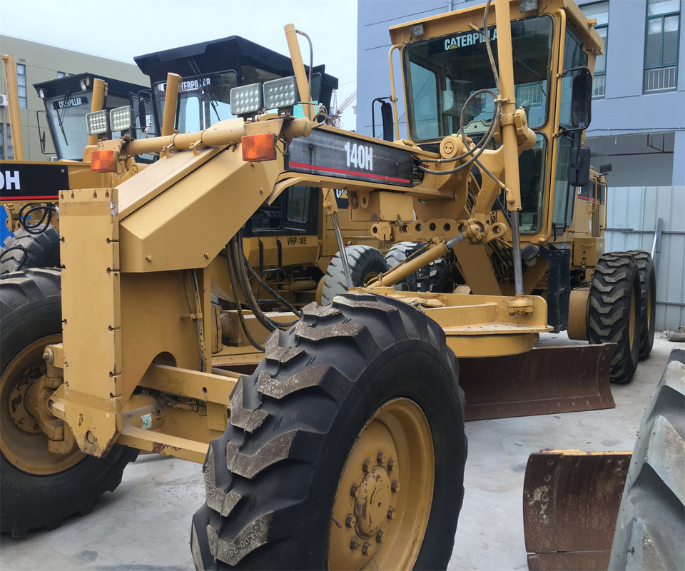14000 KG Used Motor Grader 140H 140G 140K con 3000 ore di lavoro